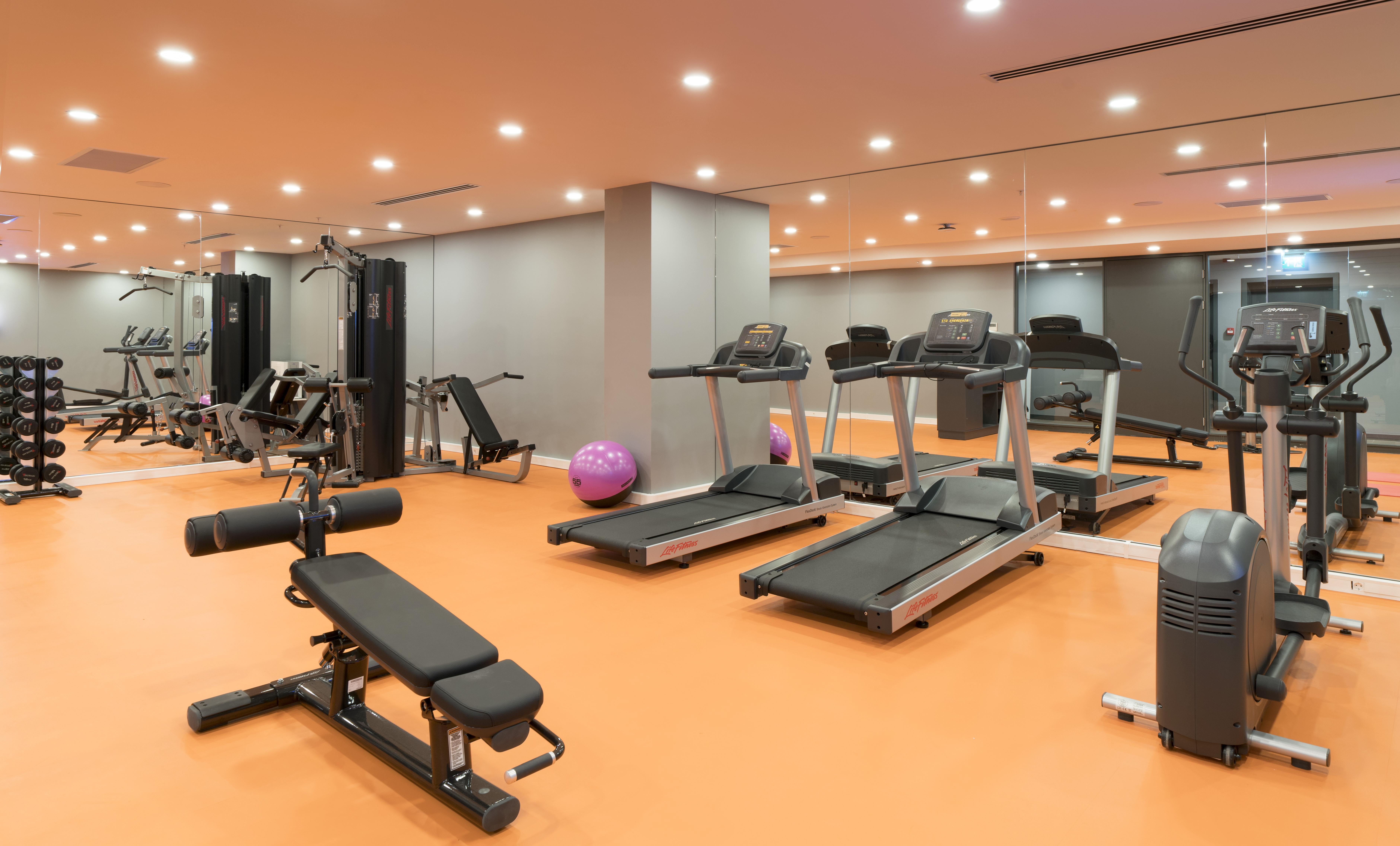 Park By Radisson Atasehir Otel 4*