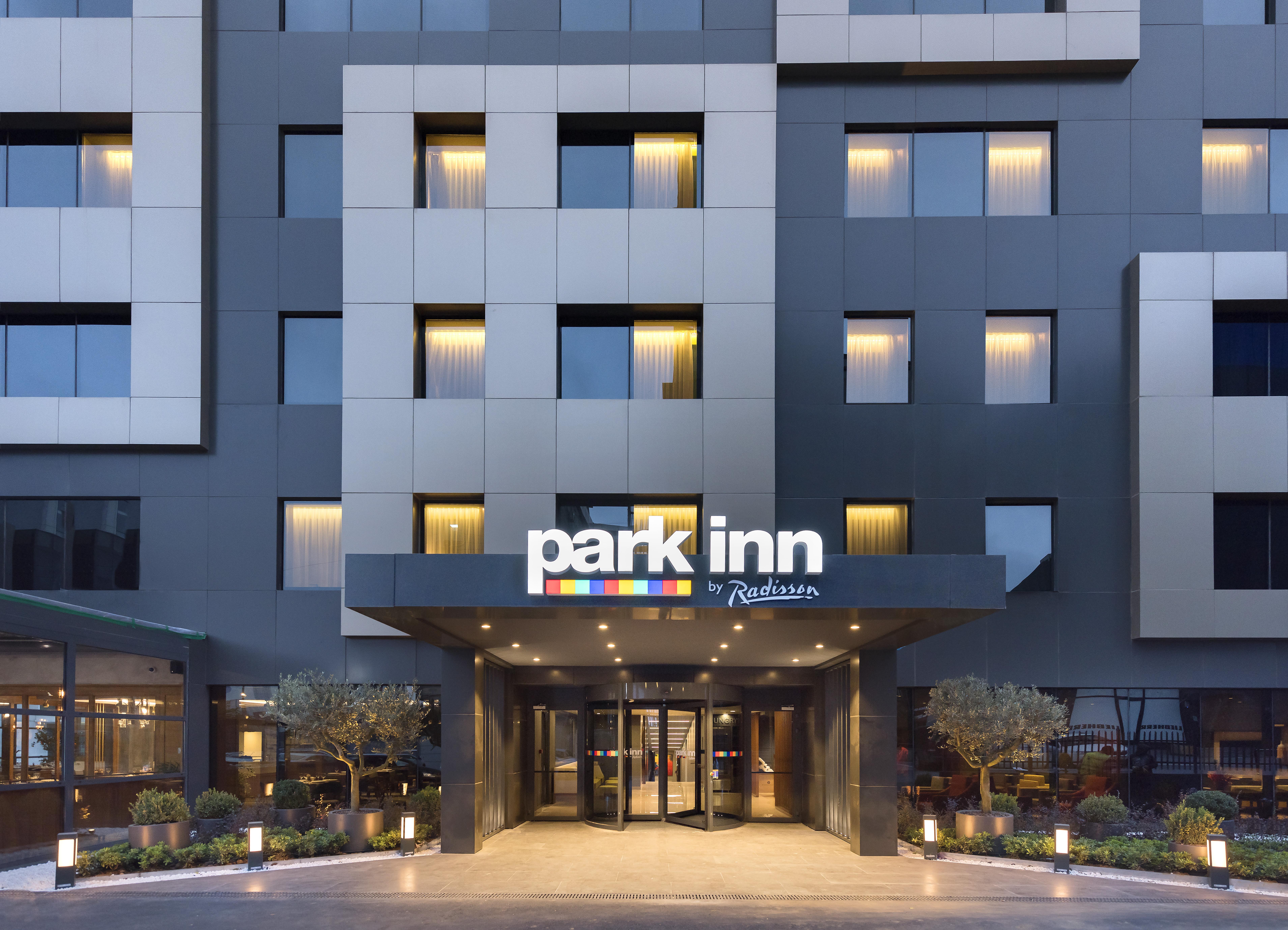 Otel Park By Radisson Atasehir 4*
