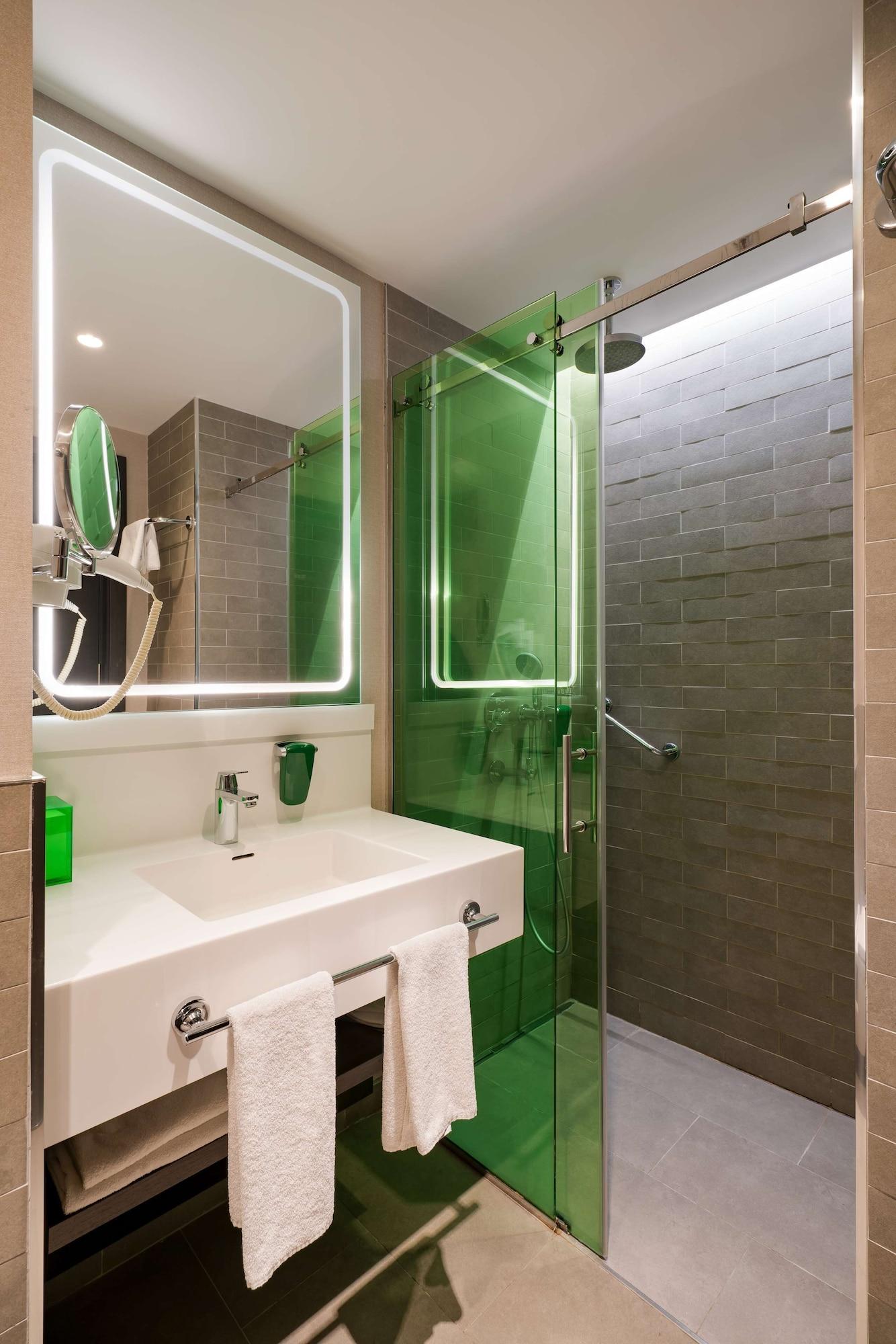 Otel Park By Radisson Atasehir